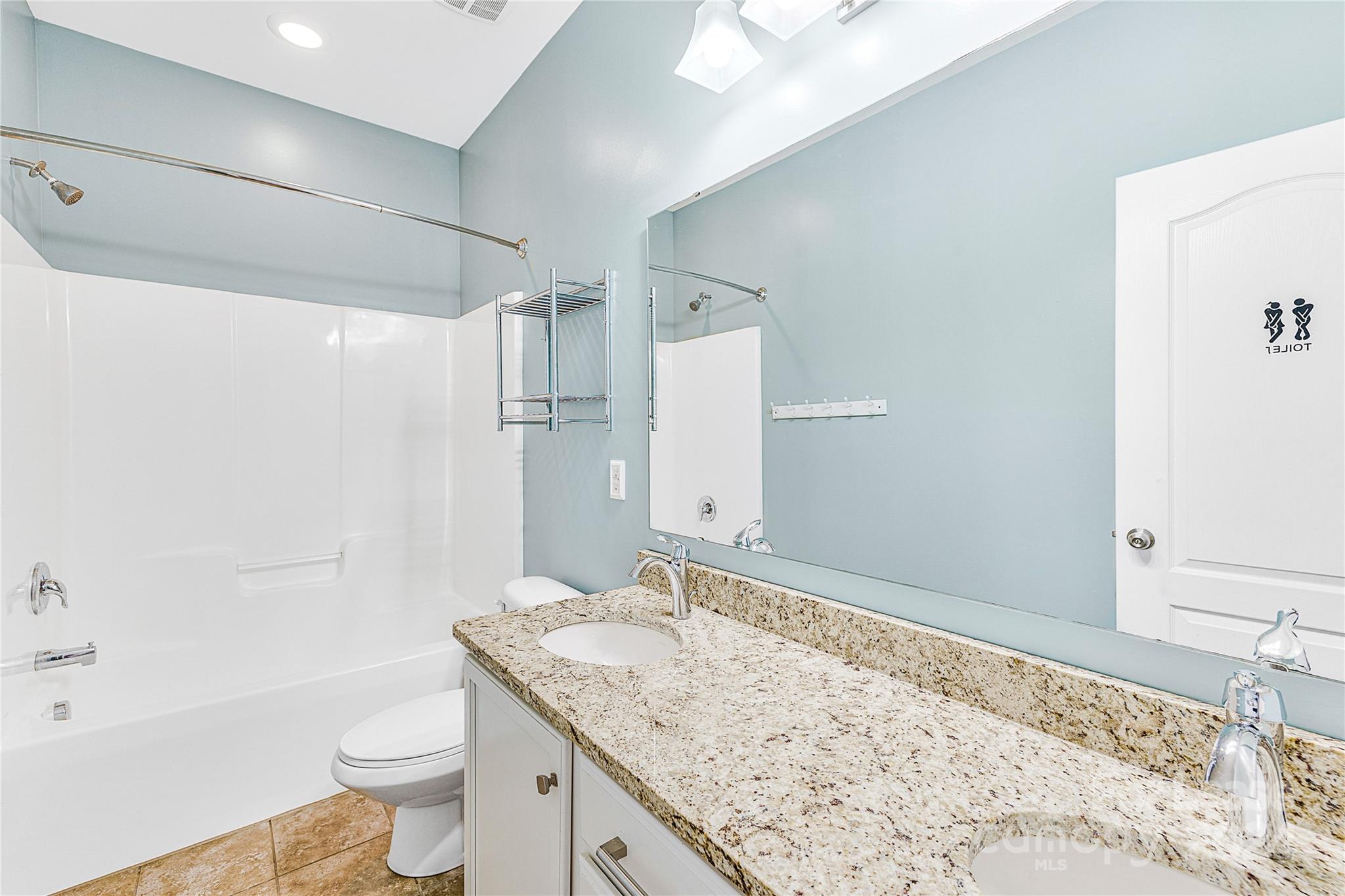 Ardrey Woods - Residential Lease