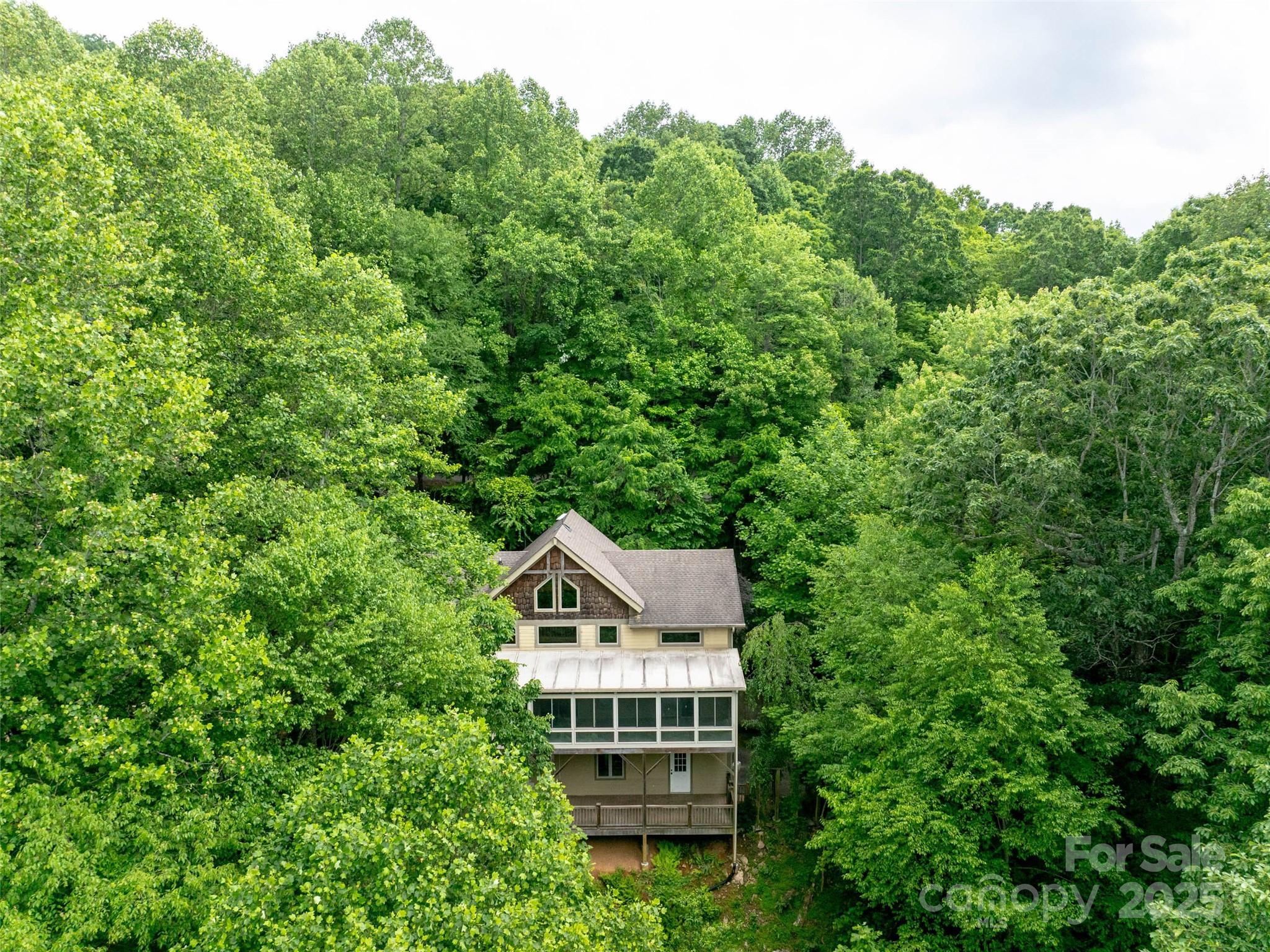 82 Red Oak Drive