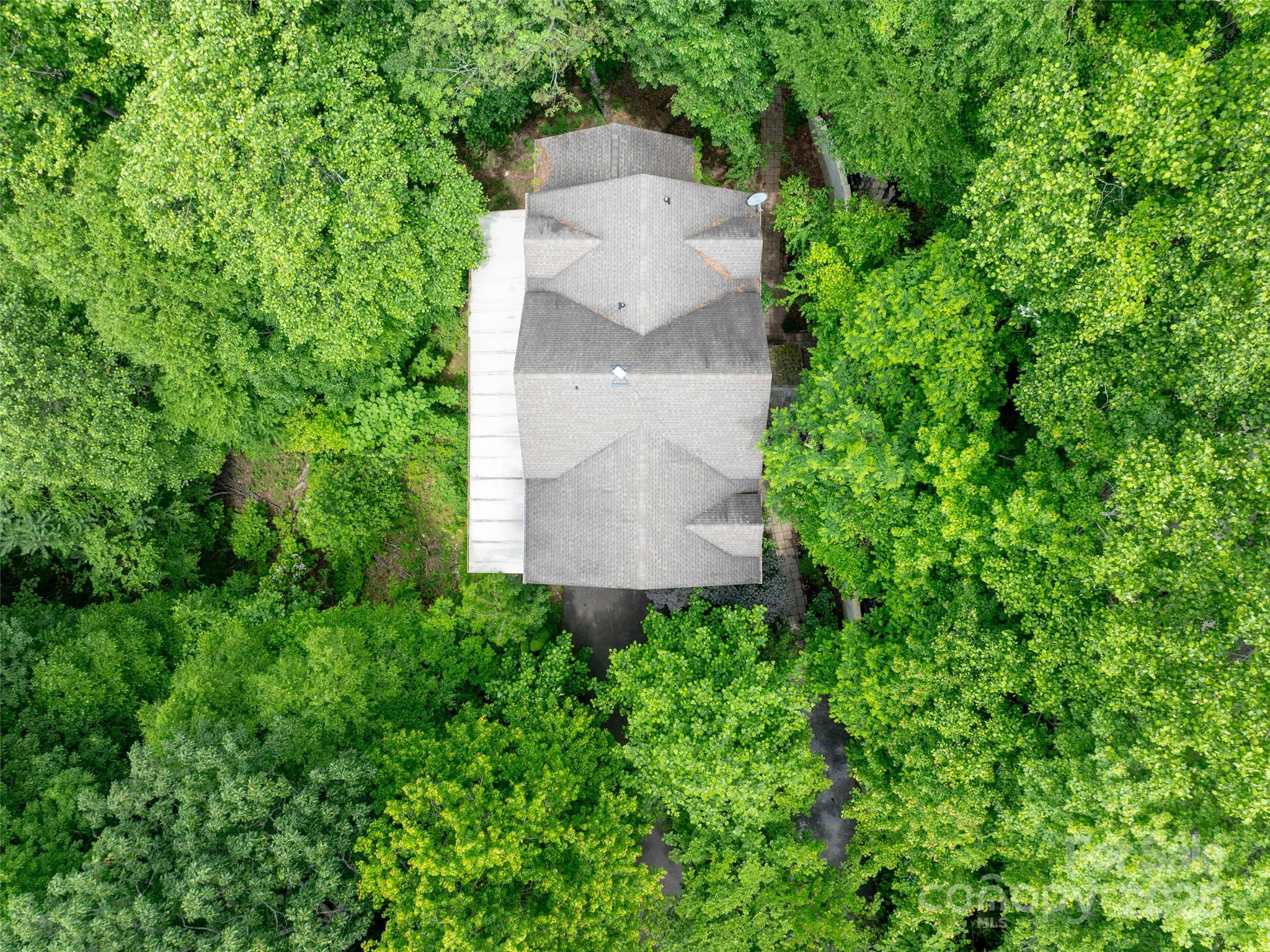 82 Red Oak Drive