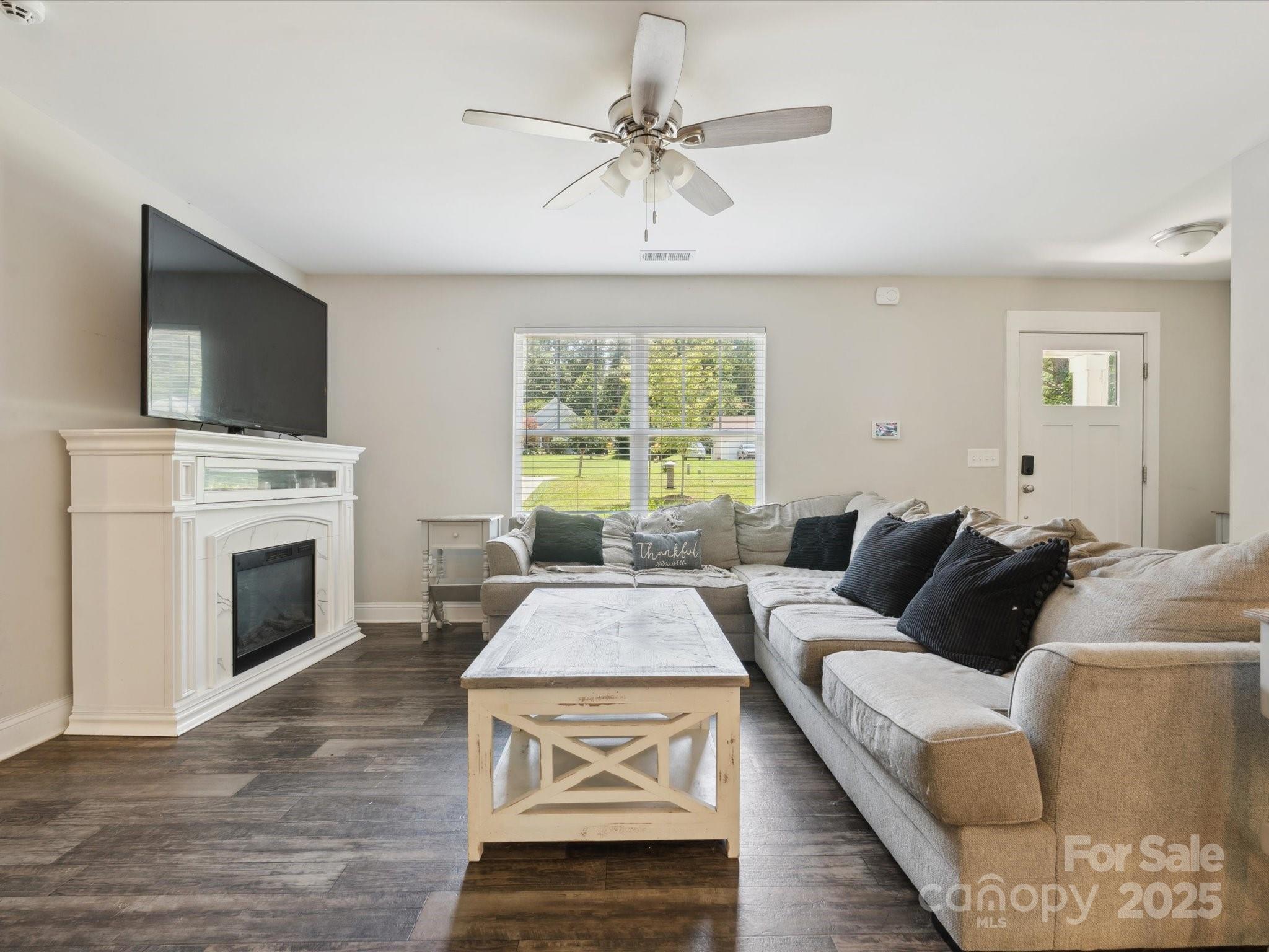 429 Summer Ridge Drive