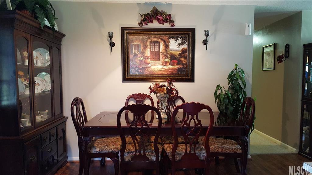 Magna Vista - Residential