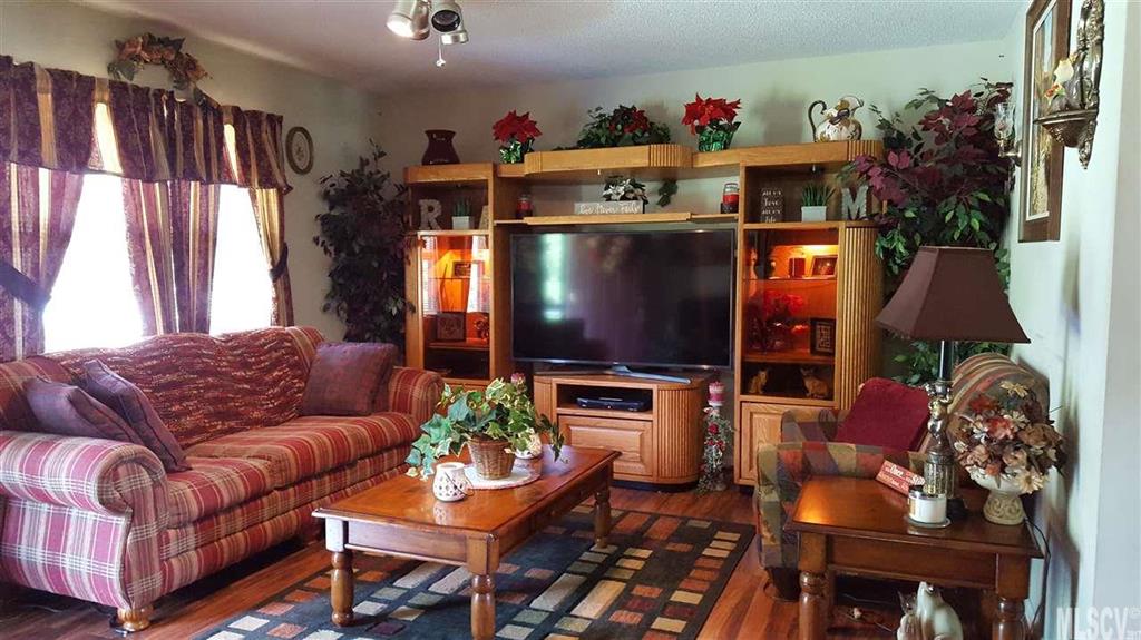 Magna Vista - Residential