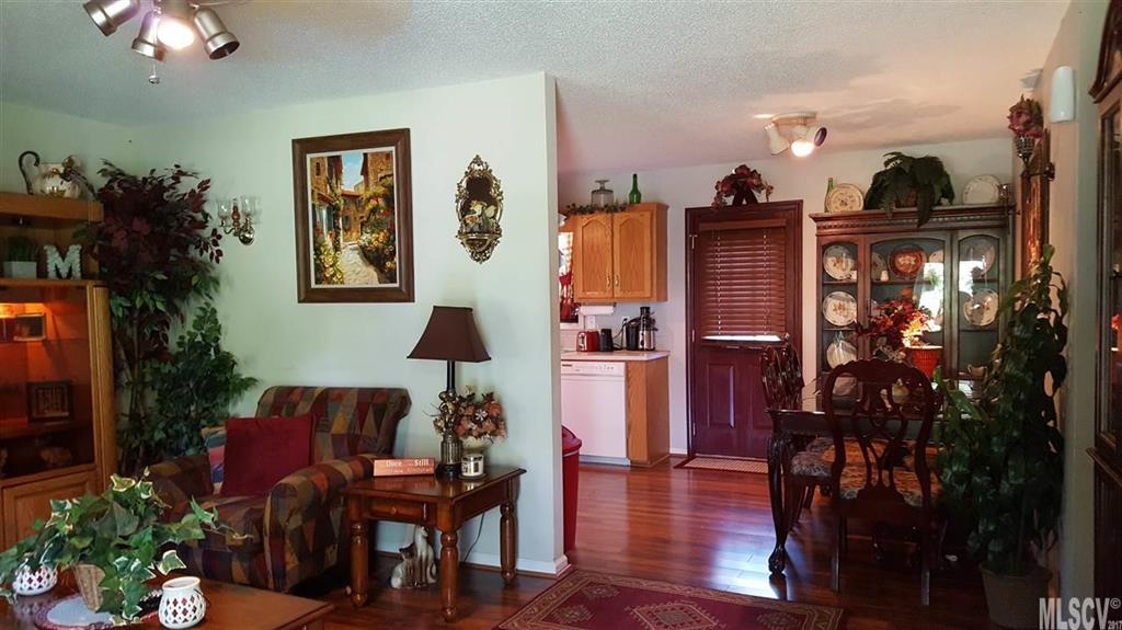 Magna Vista - Residential