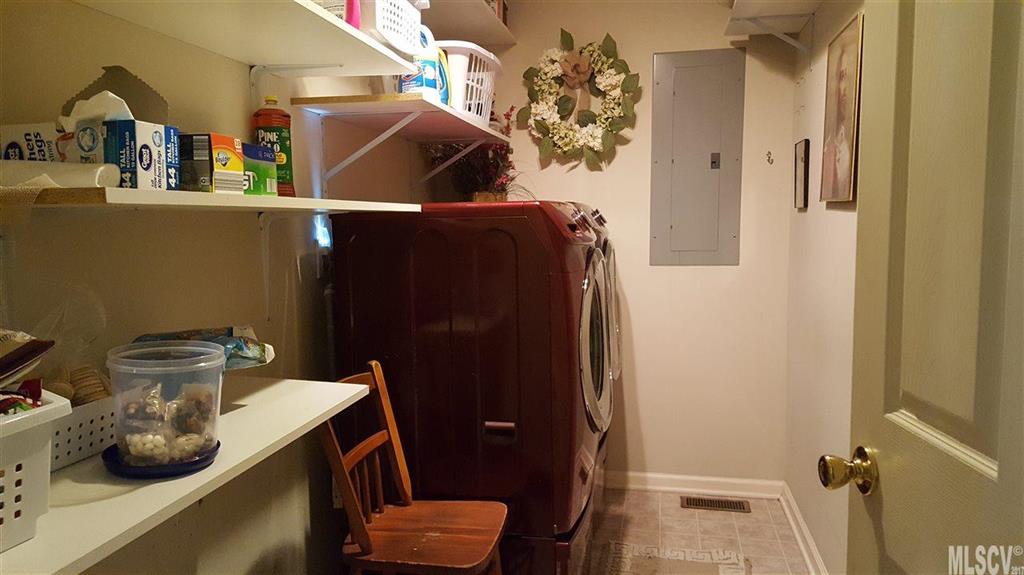 Magna Vista - Residential