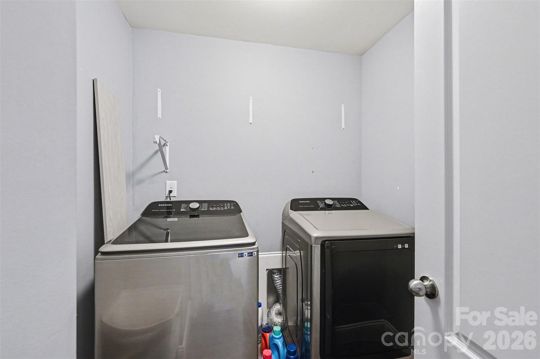 Mill Creek Falls - Residential