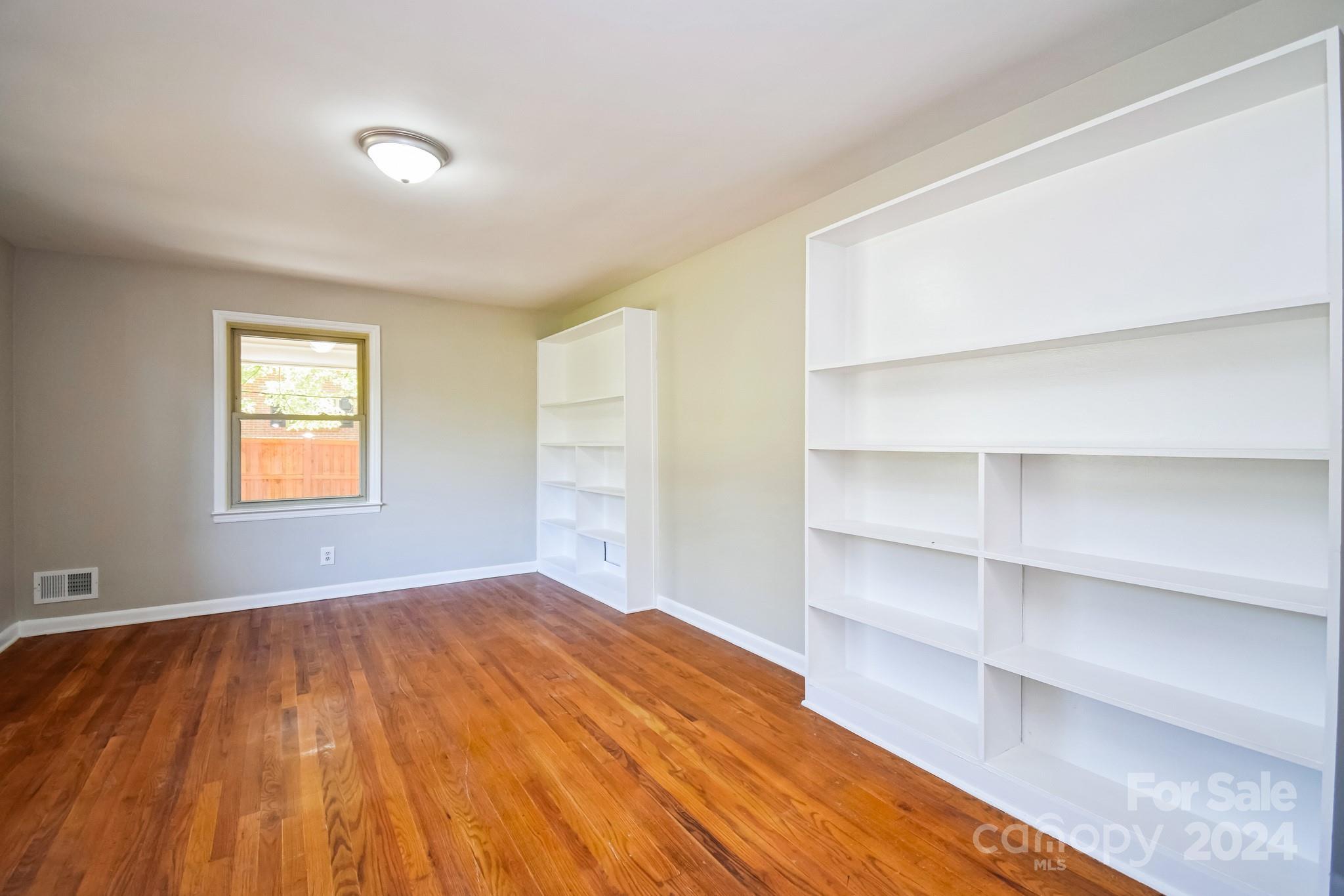 Sandy Ridge Acres - Residential