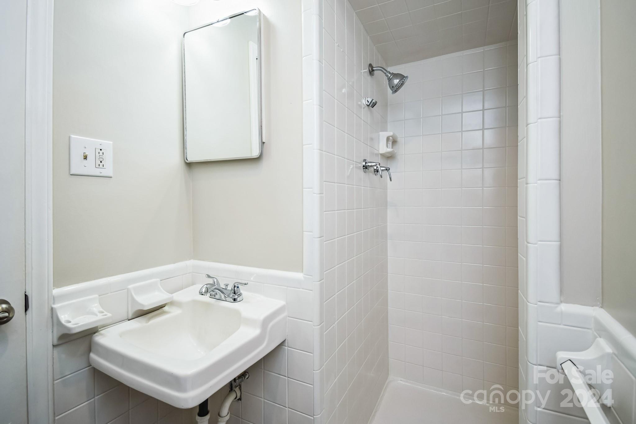 Sandy Ridge Acres - Residential