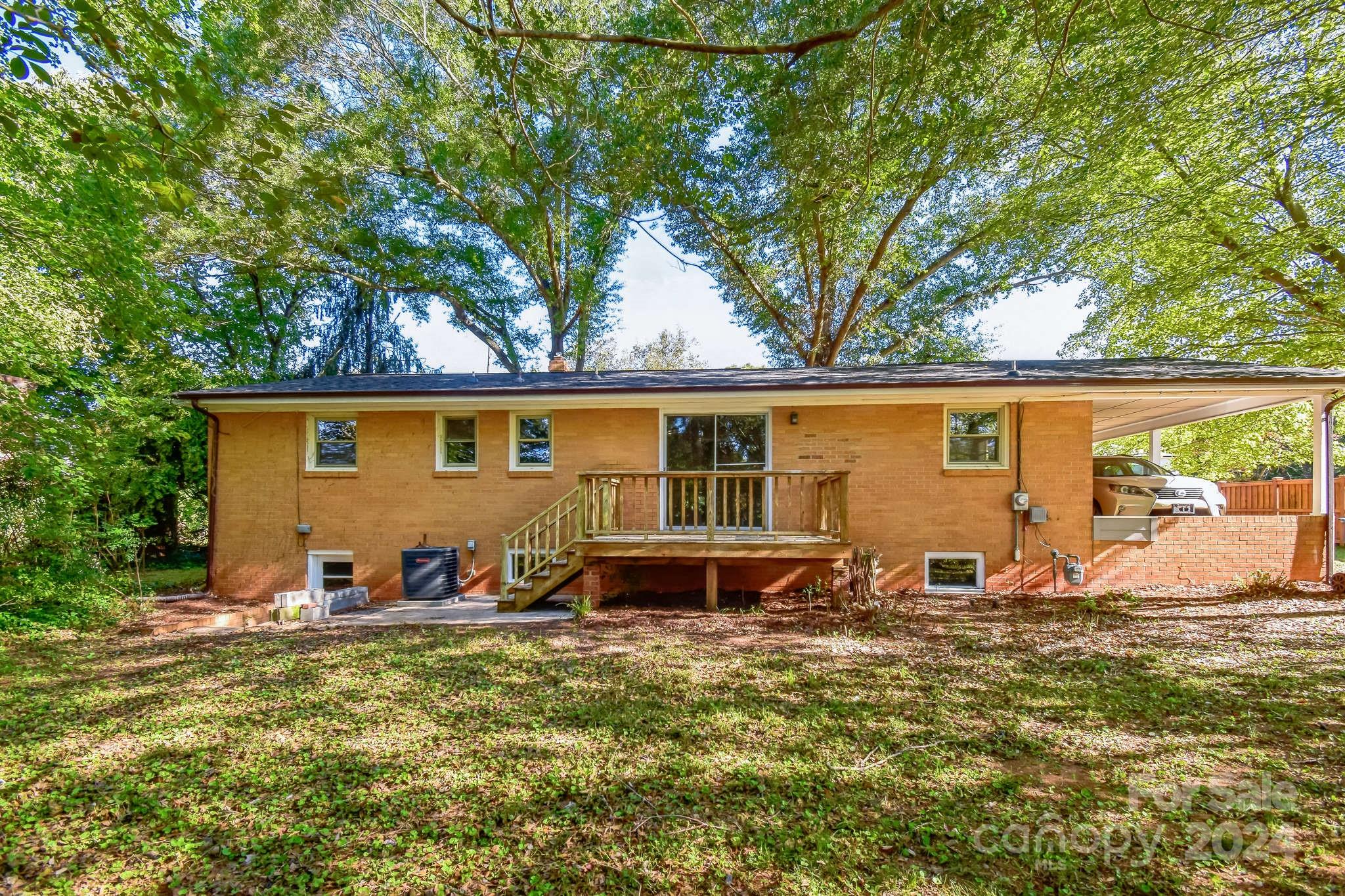 Sandy Ridge Acres - Residential