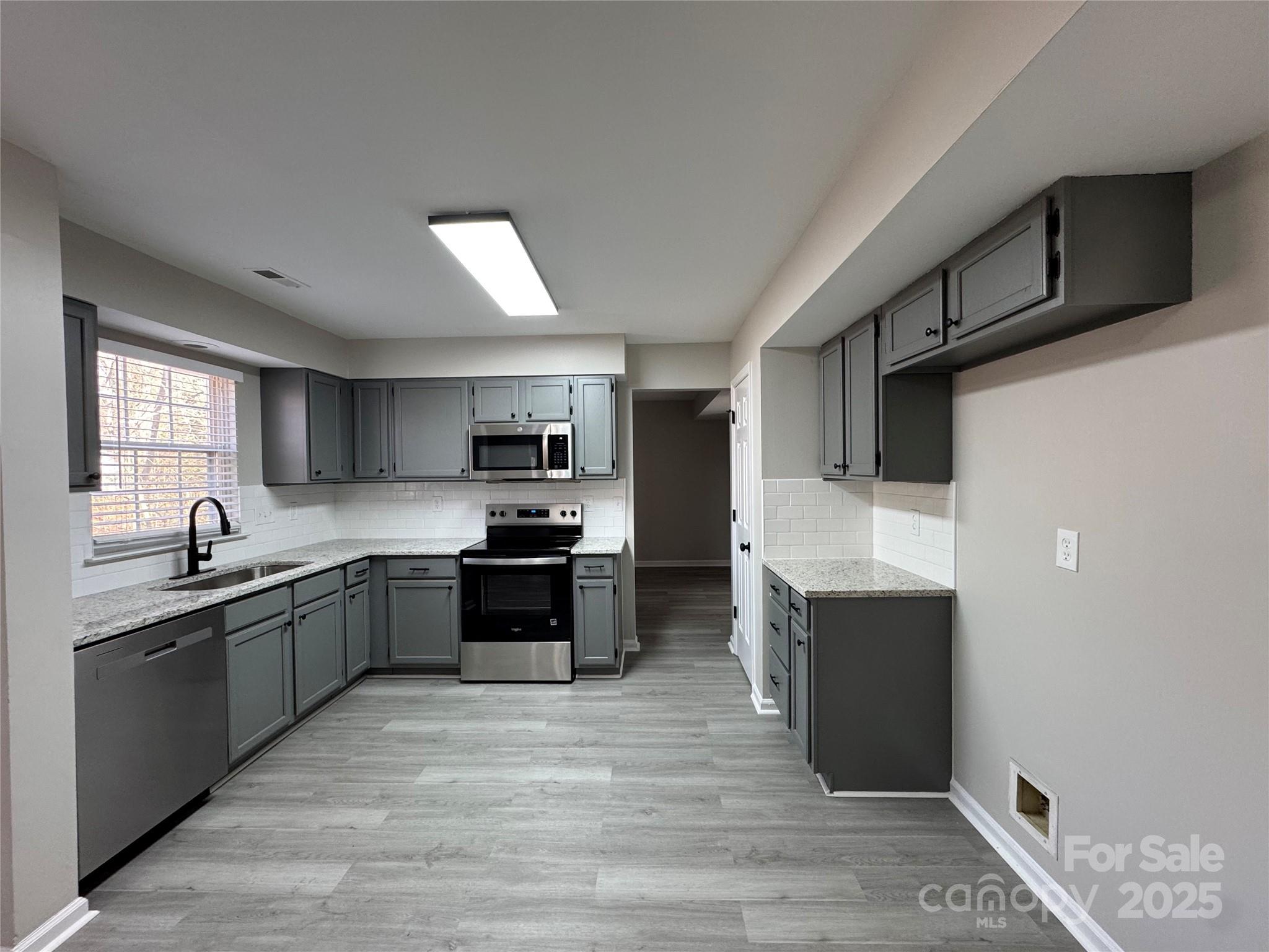 1425 Sugar Hollow Drive