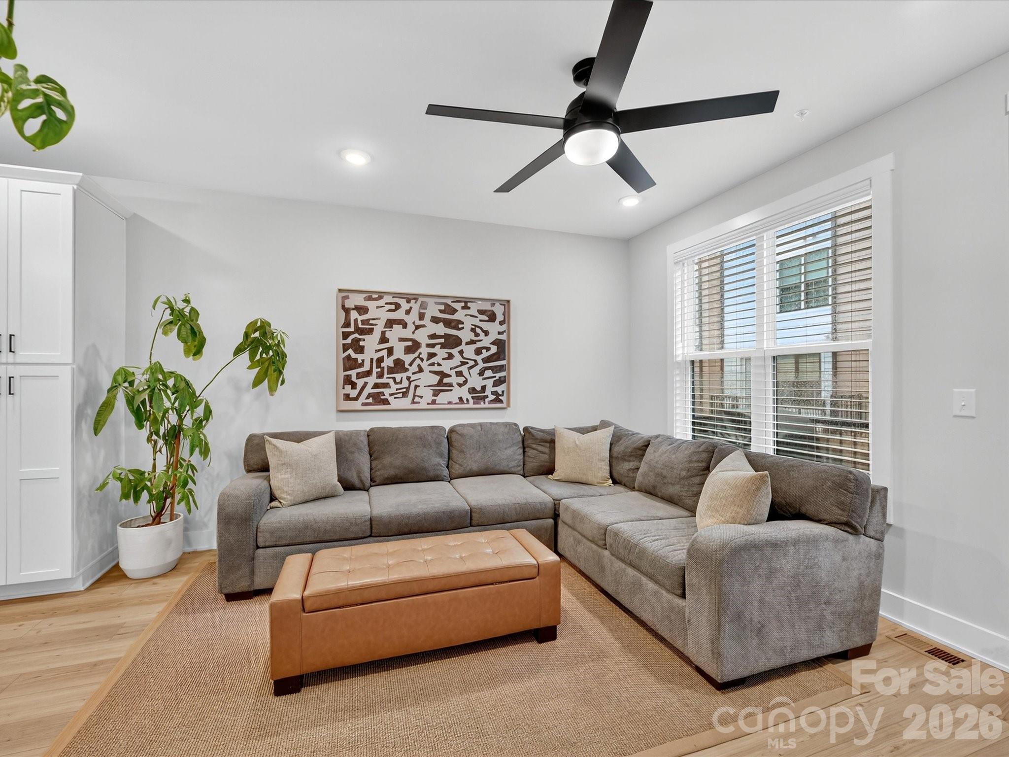 Tremont Station - Residential