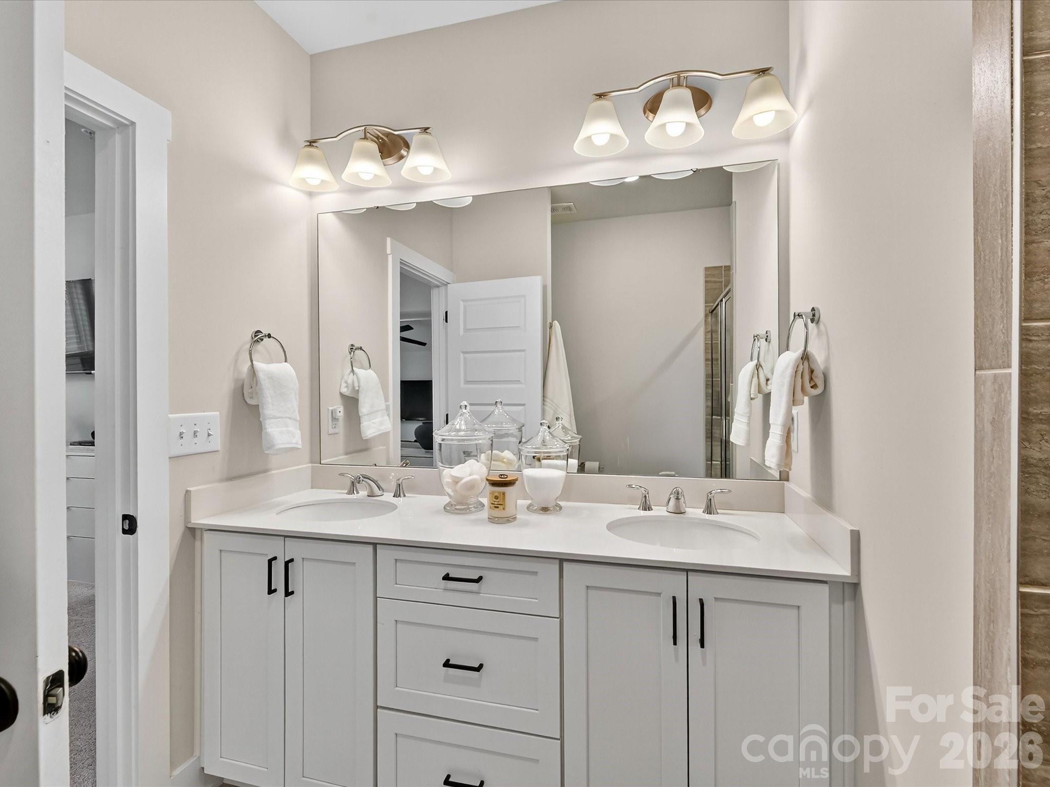 Tremont Station - Residential