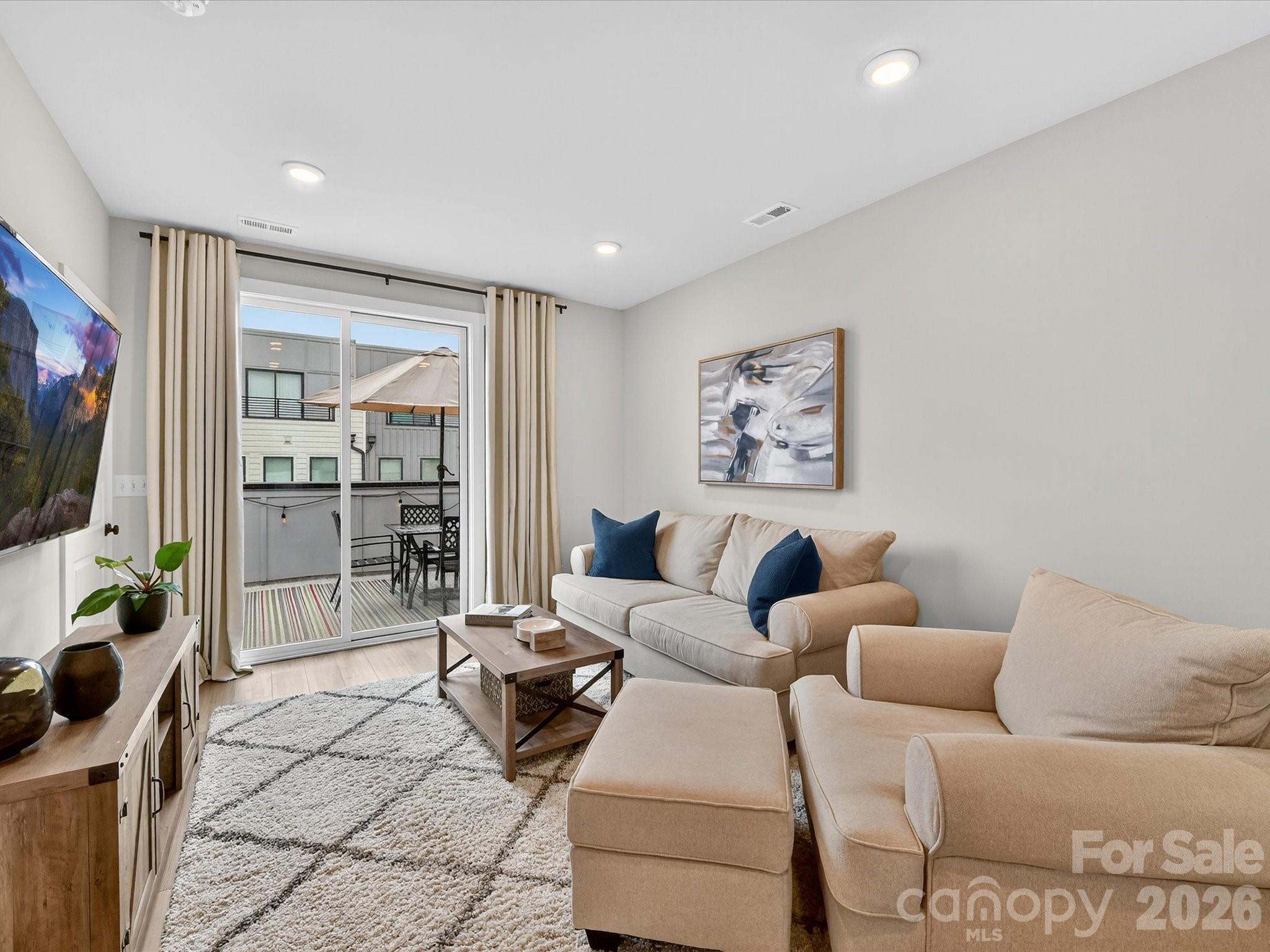 Tremont Station - Residential