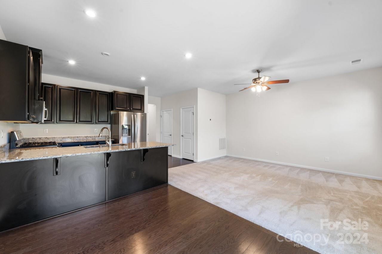 Edison Square - Residential