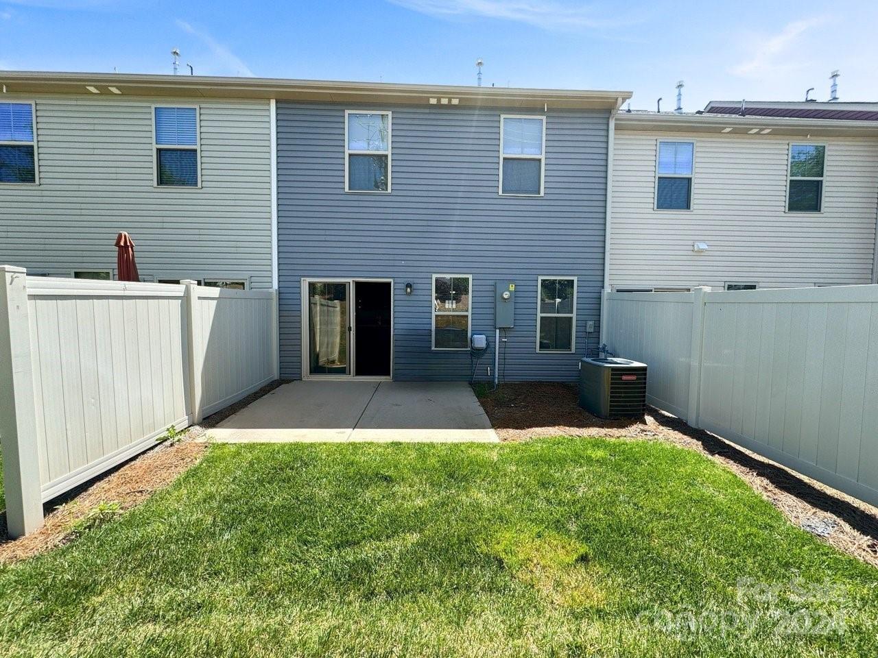 Edison Square - Residential