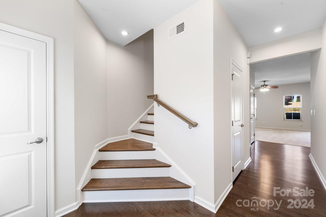 Edison Square - Residential