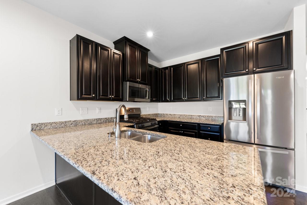 Edison Square - Residential