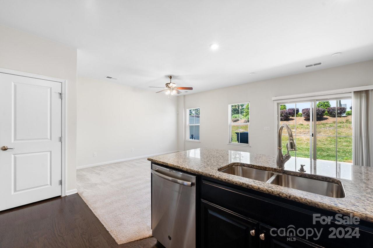 Edison Square - Residential