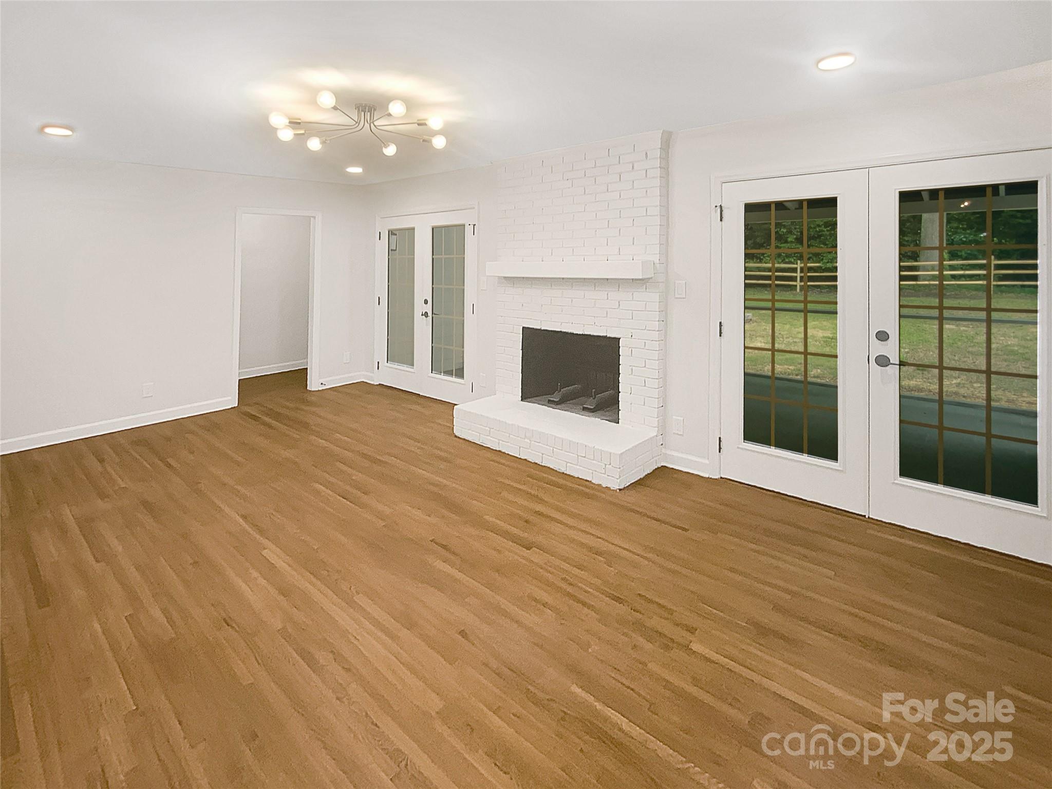 1212 Beechdale Drive