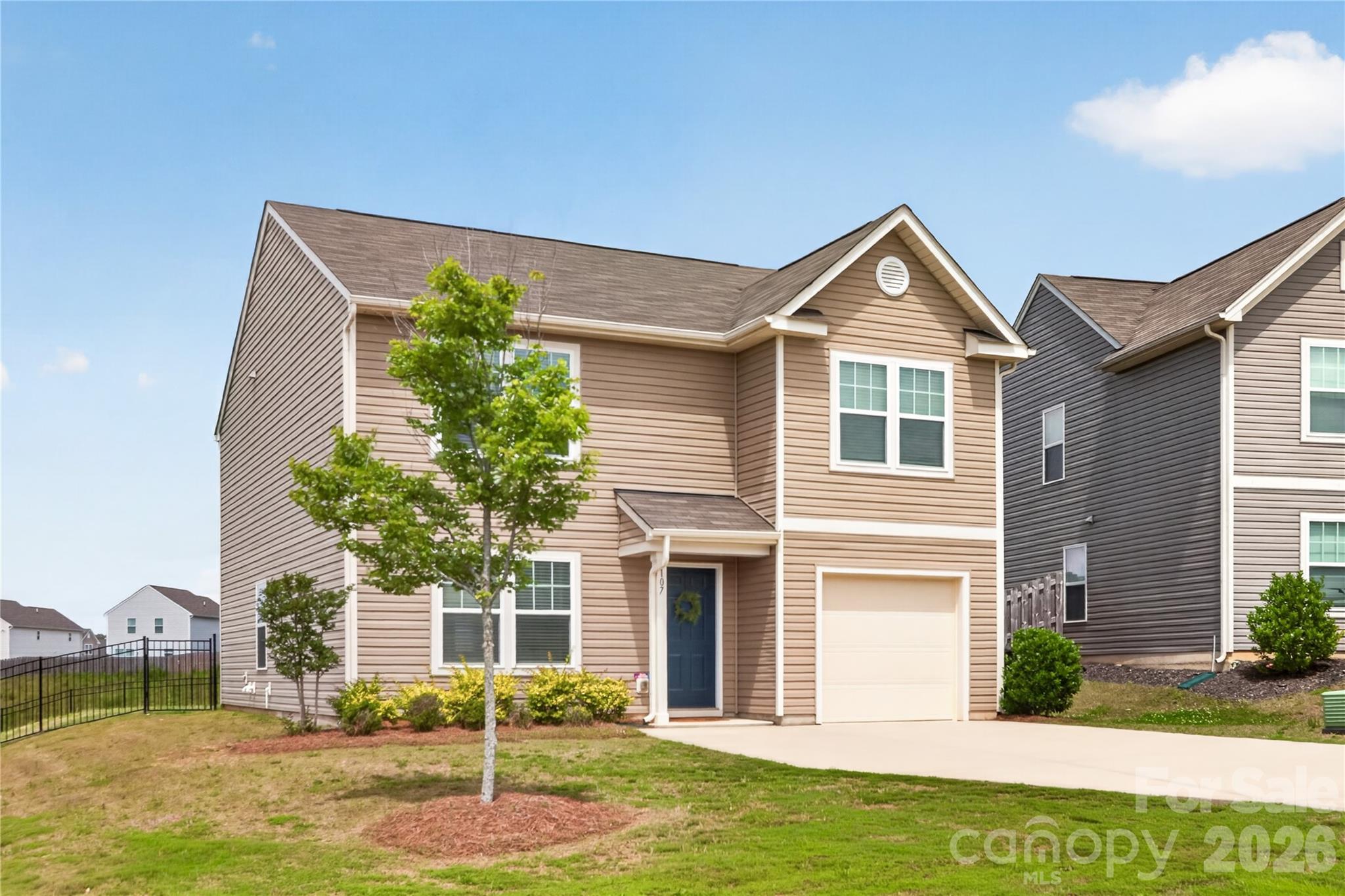 107 Galley Lane I208