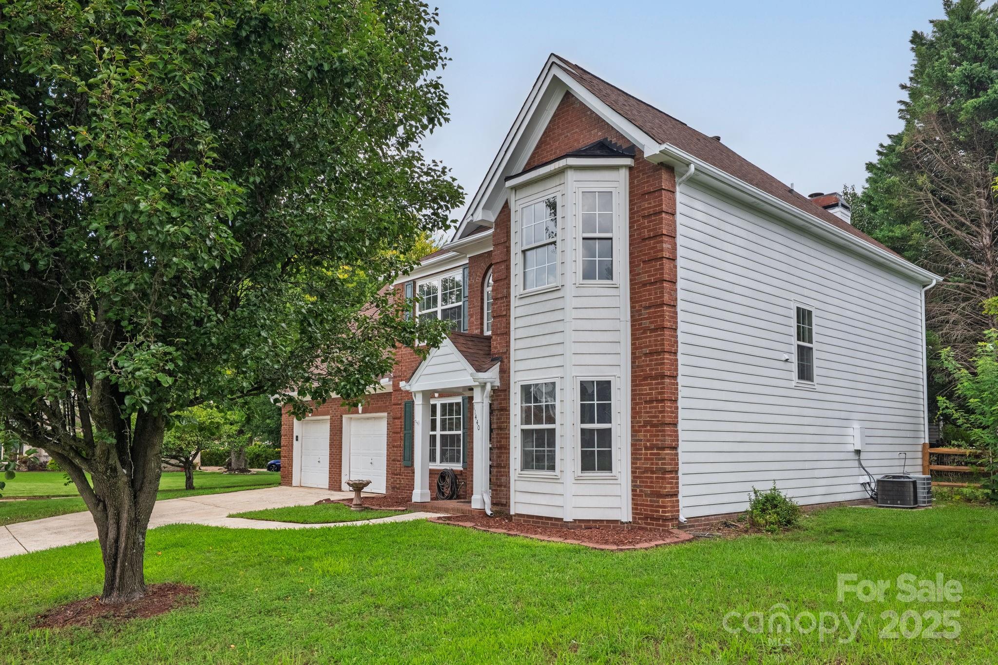 11440 Laurel View Drive