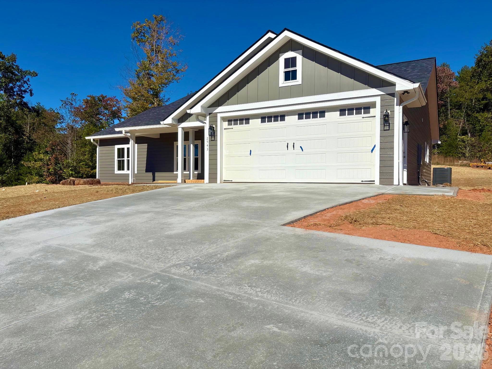 2543 Saratoga Run