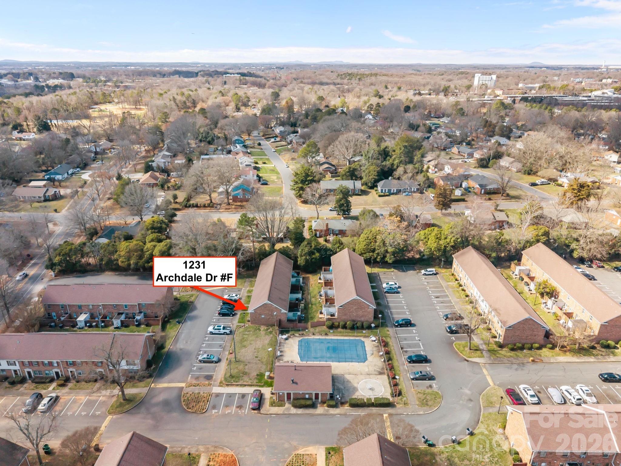 Carriage House - Residential