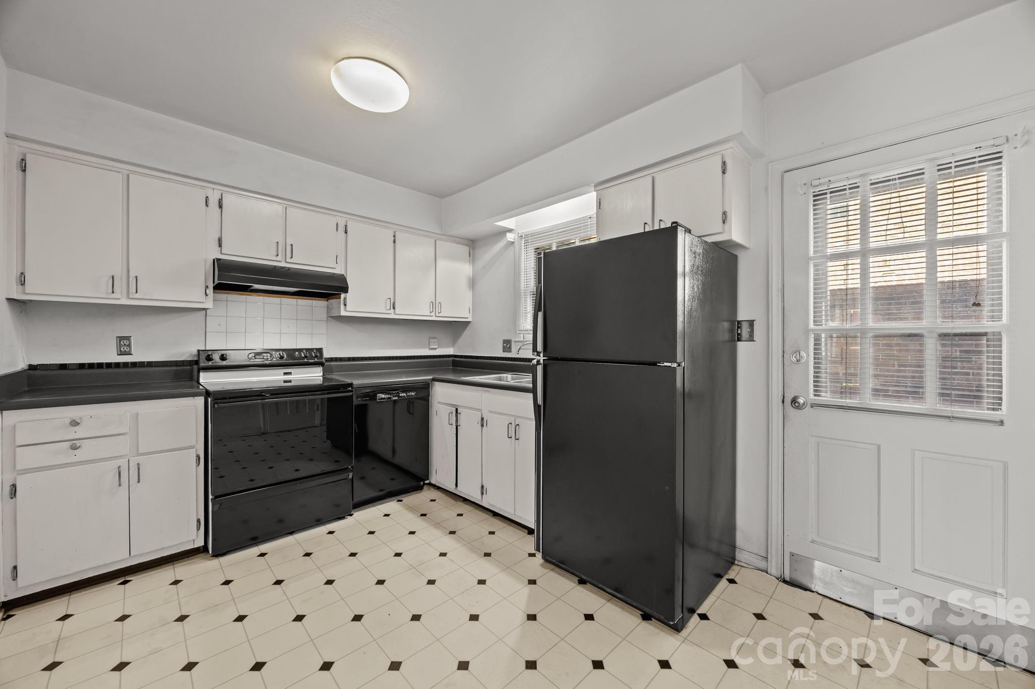 Carriage House - Residential