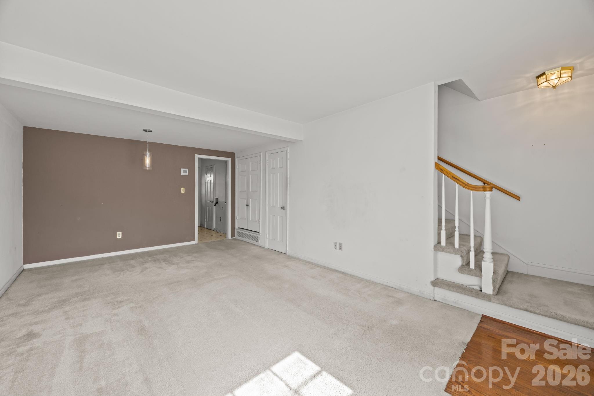 Carriage House - Residential