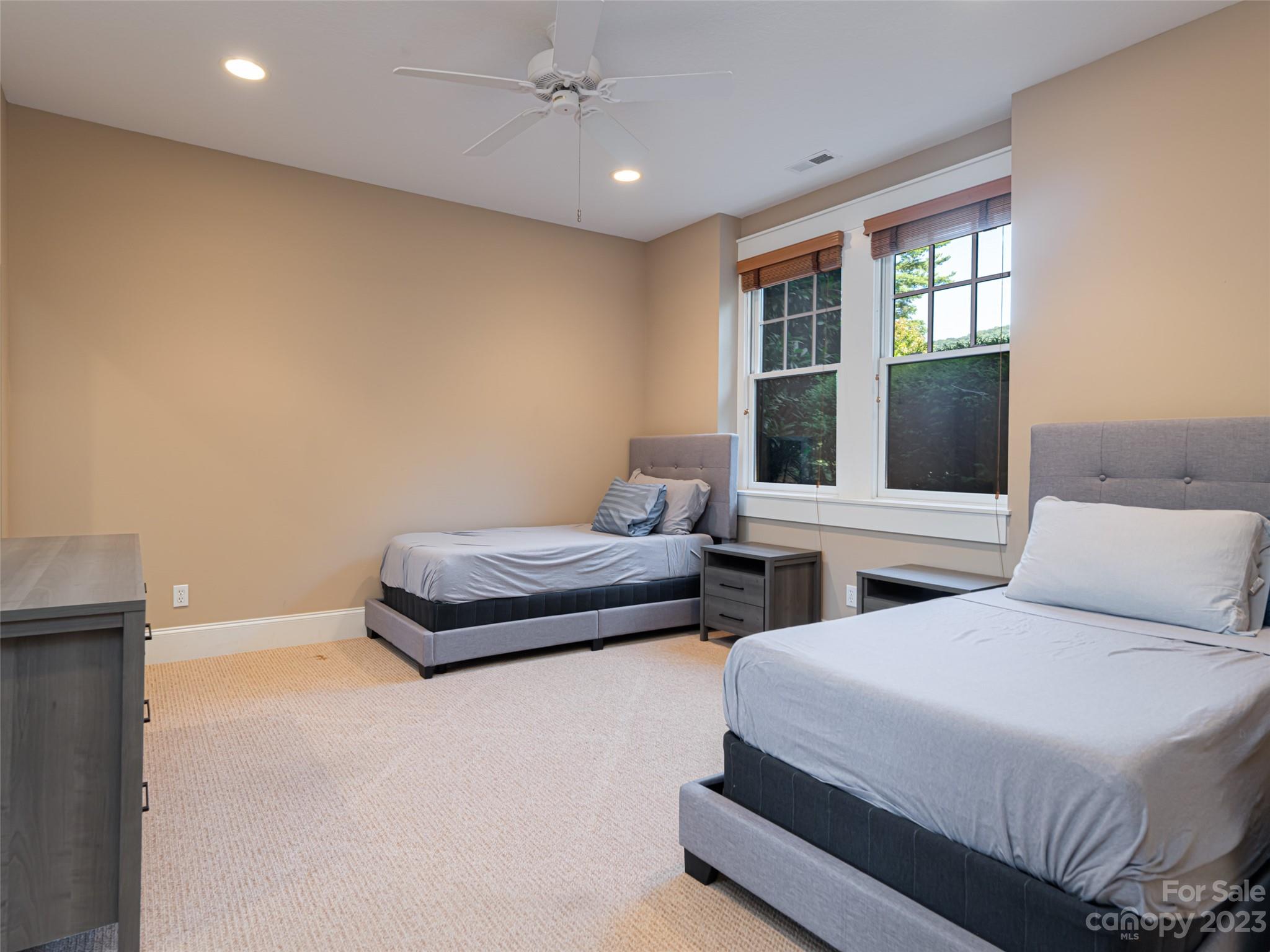 Biltmore Lake - Residential