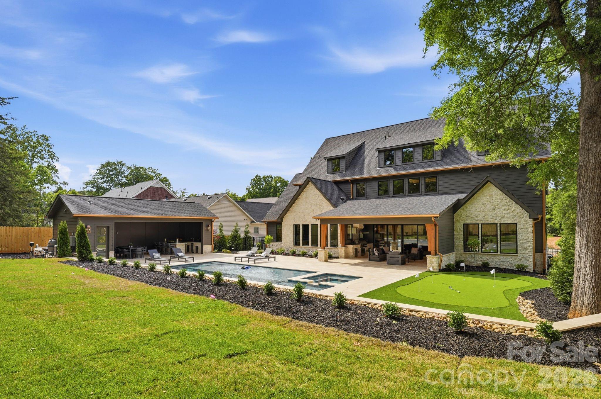 Mammoth Oaks - Residential