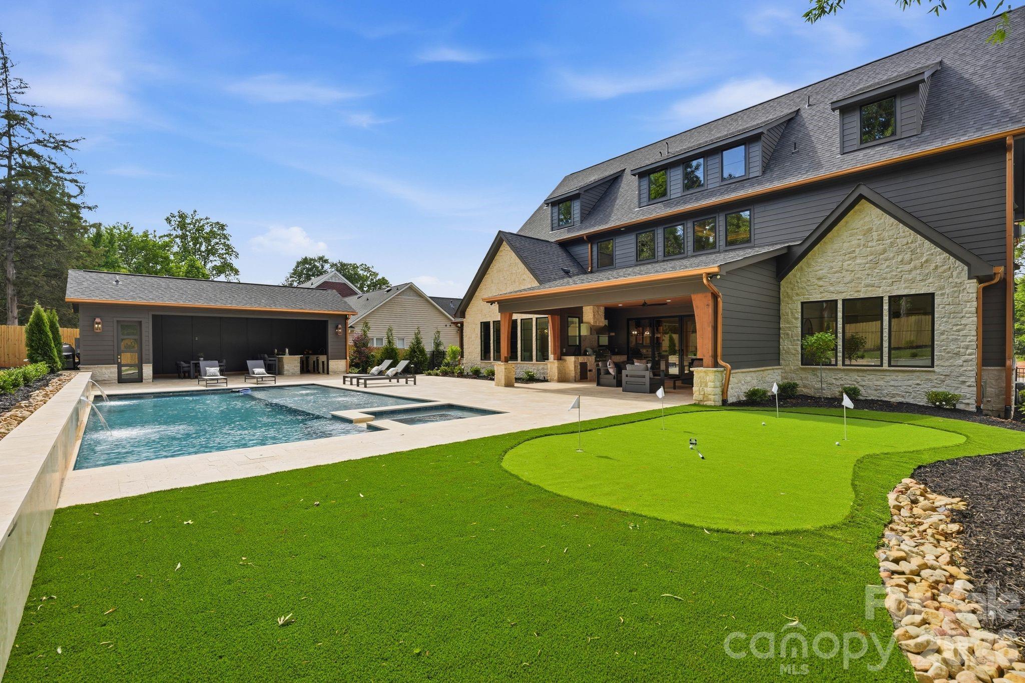 Mammoth Oaks - Residential