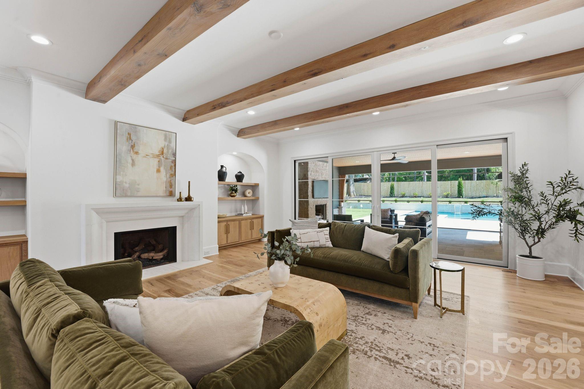 Mammoth Oaks - Residential