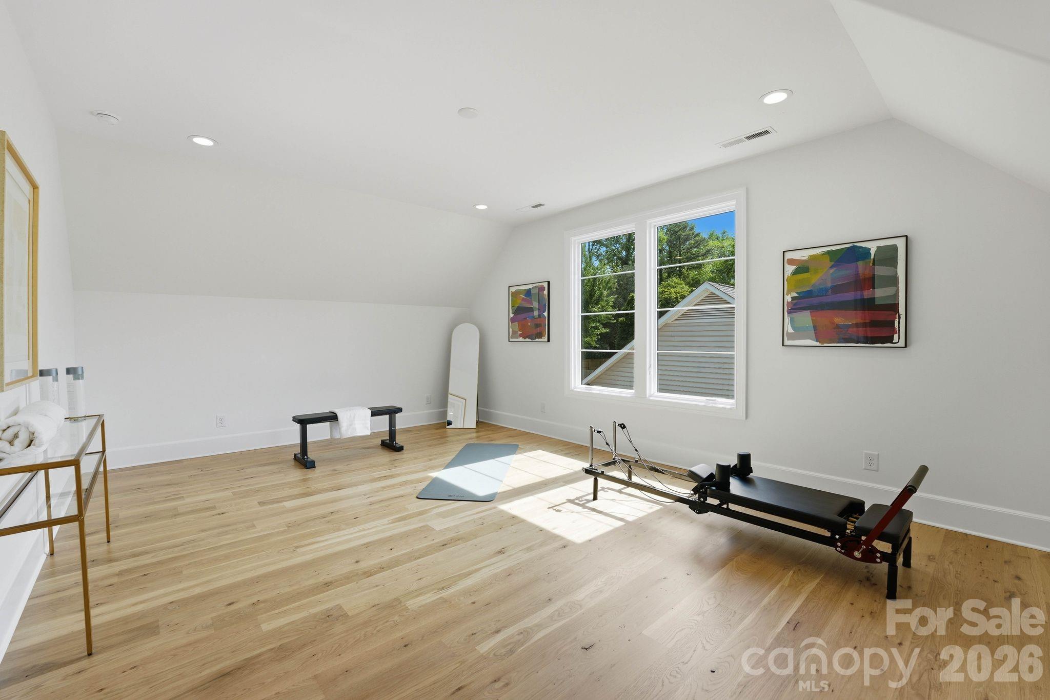 Mammoth Oaks - Residential