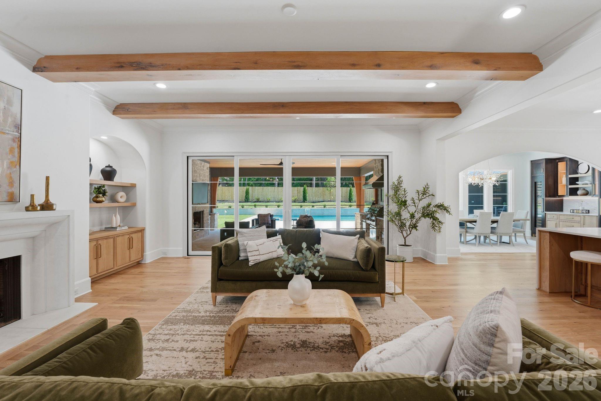 Mammoth Oaks - Residential