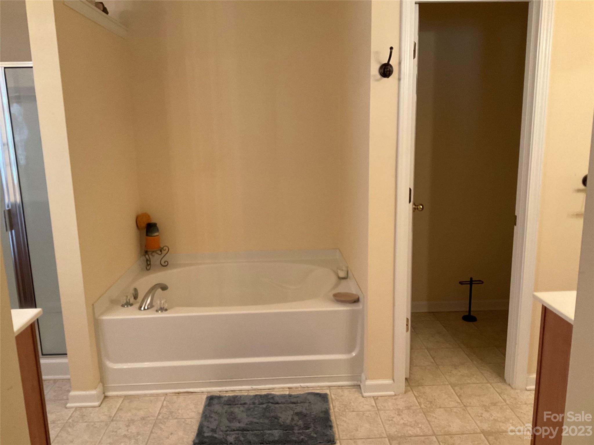 Old Stone Crossing - Residential