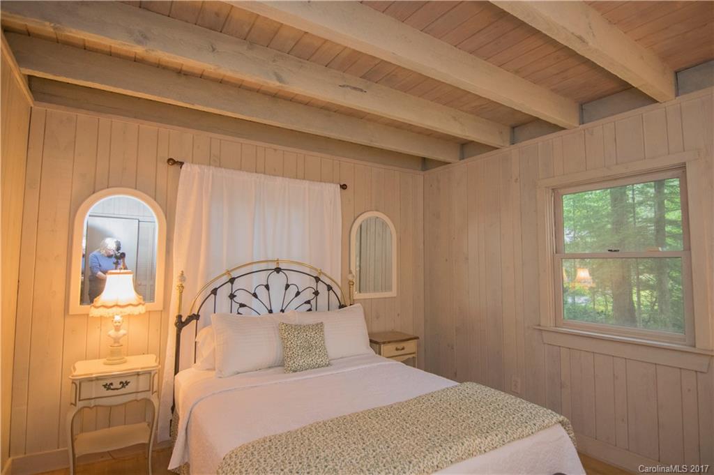 Lake Toxaway Estates - Residential