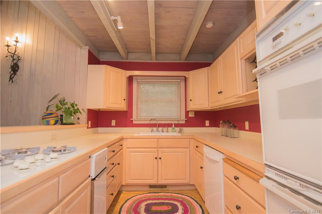 Lake Toxaway Estates - Residential