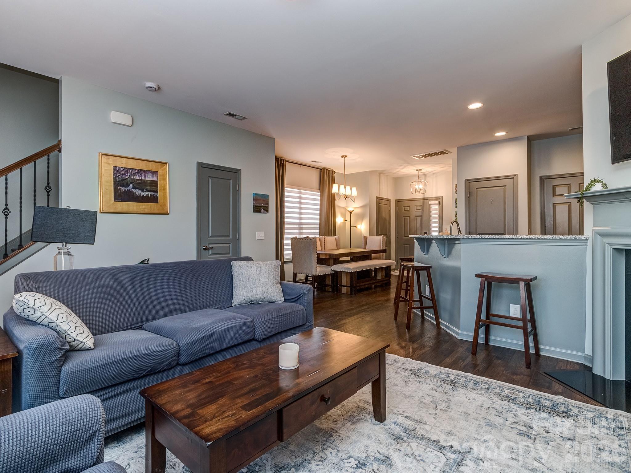 Park South Station - Residential