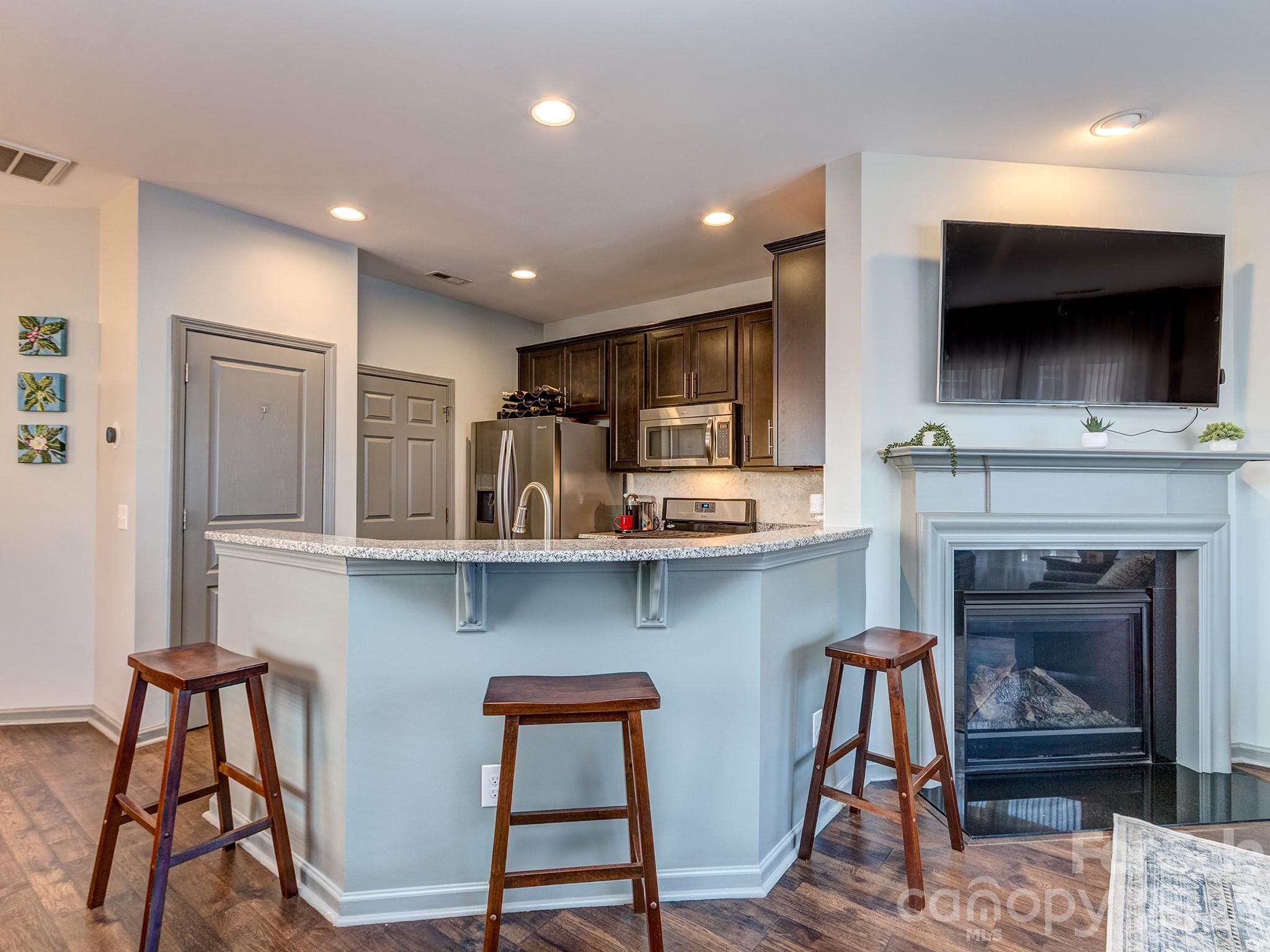 Park South Station - Residential