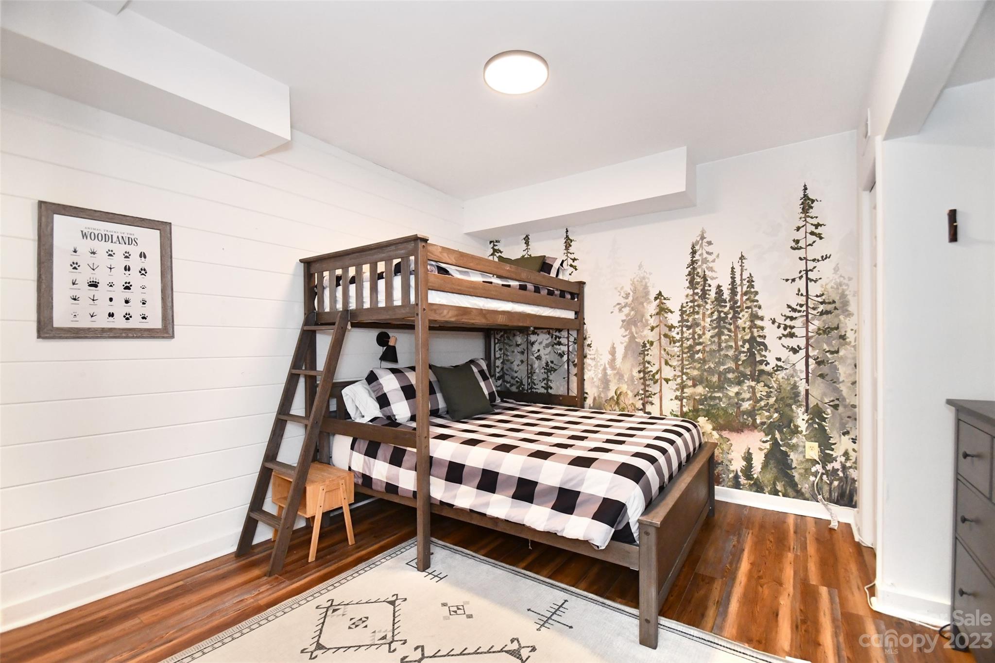 The Summit - Residential