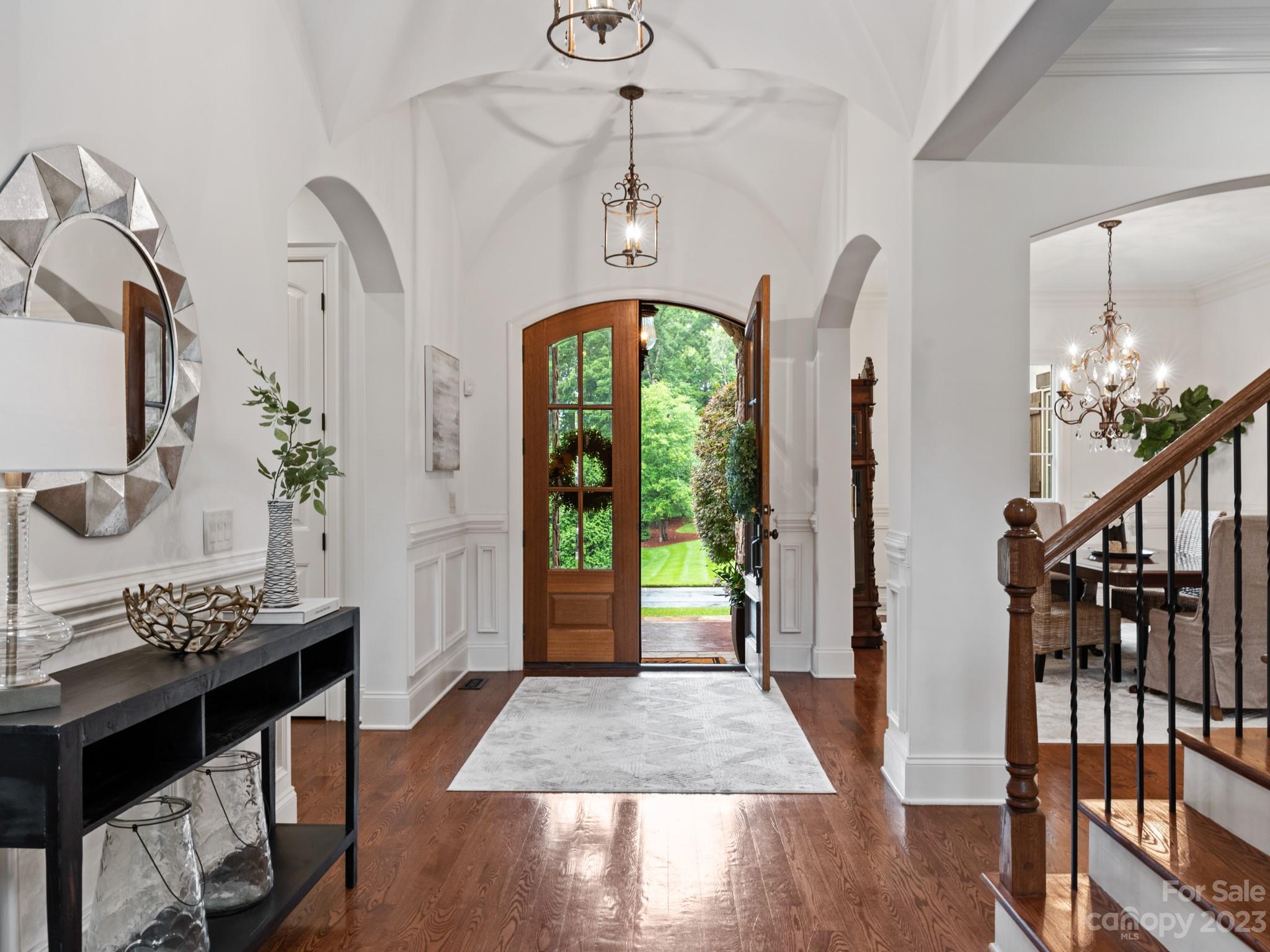 Chatelaine - Residential