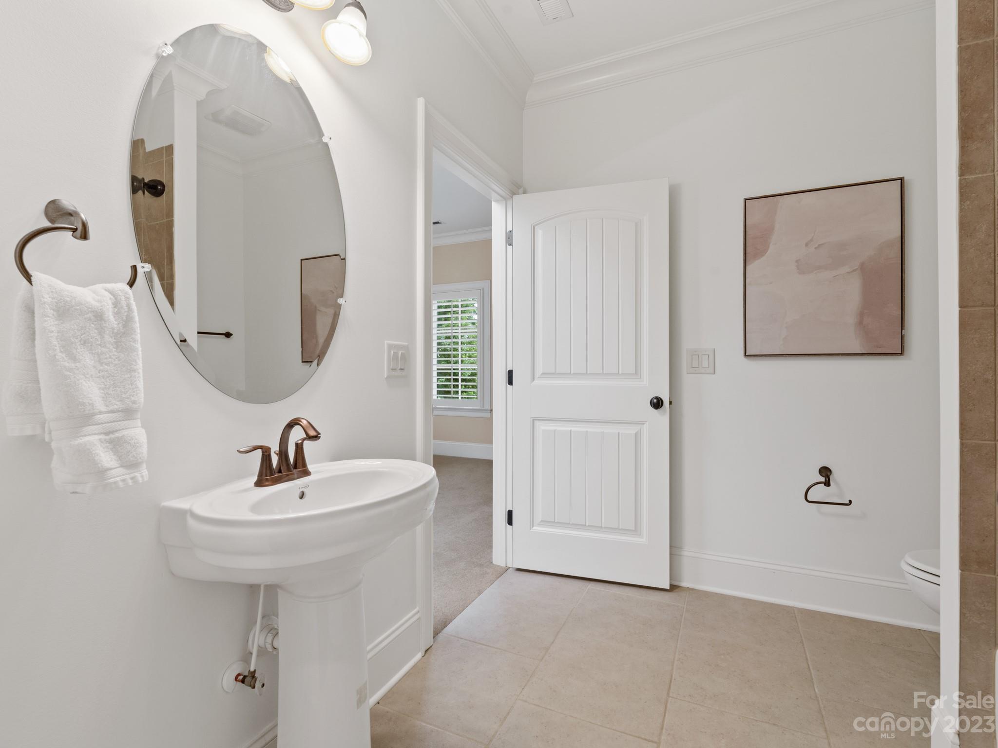 Chatelaine - Residential