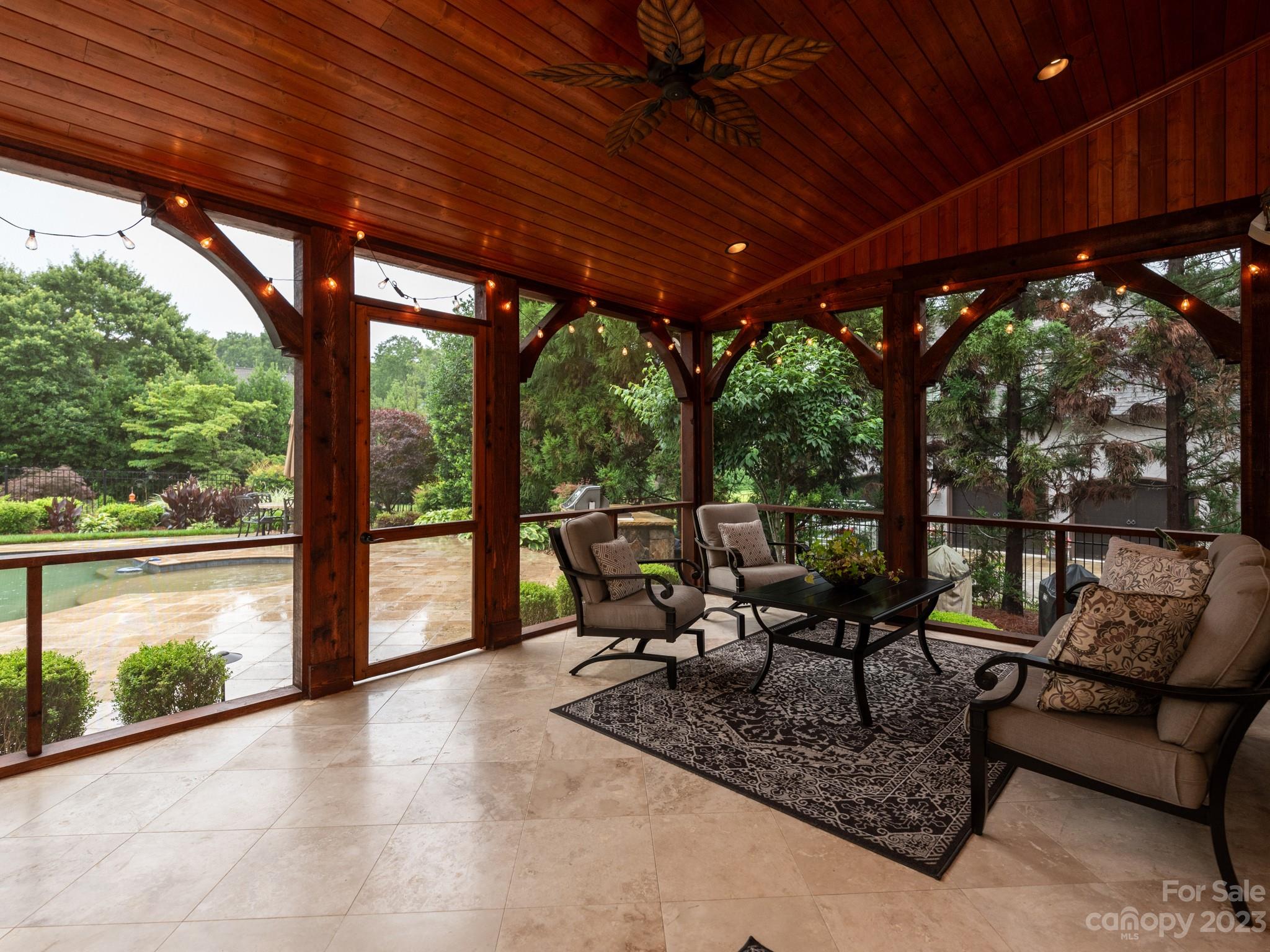 Chatelaine - Residential