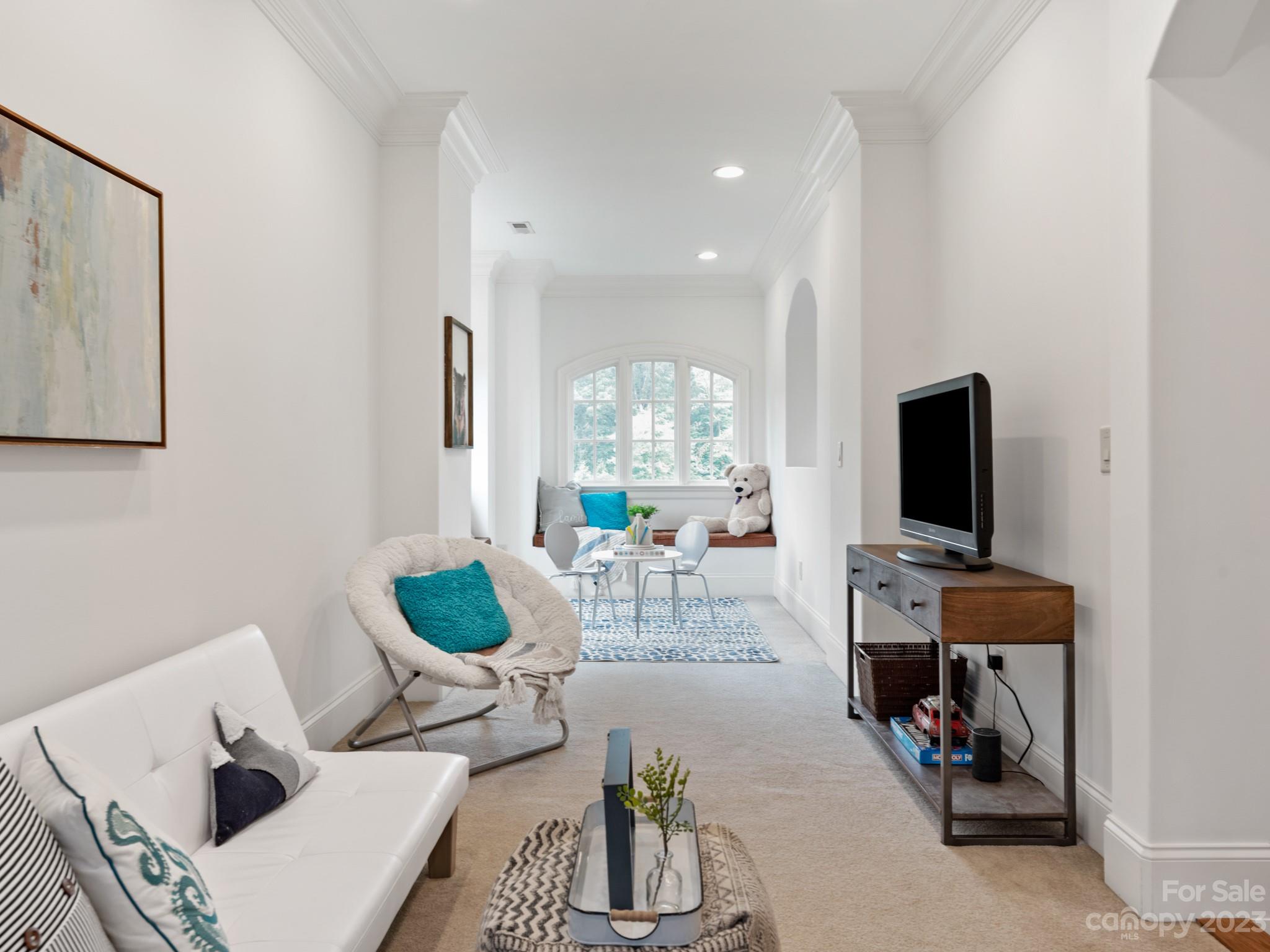 Chatelaine - Residential