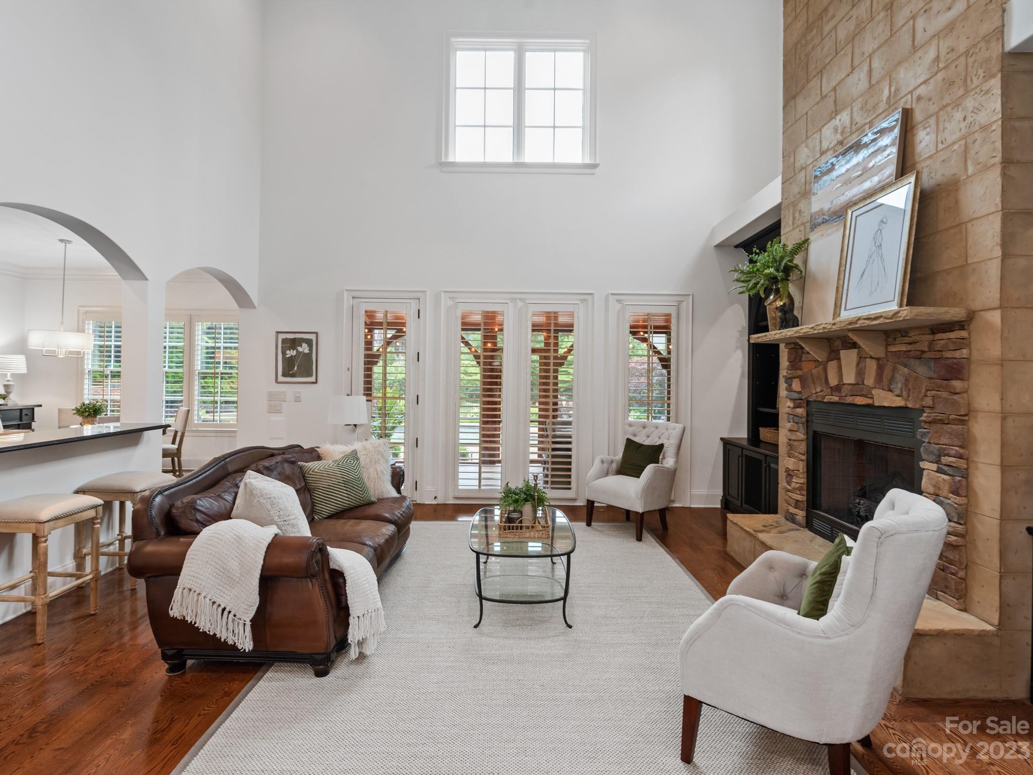 Chatelaine - Residential