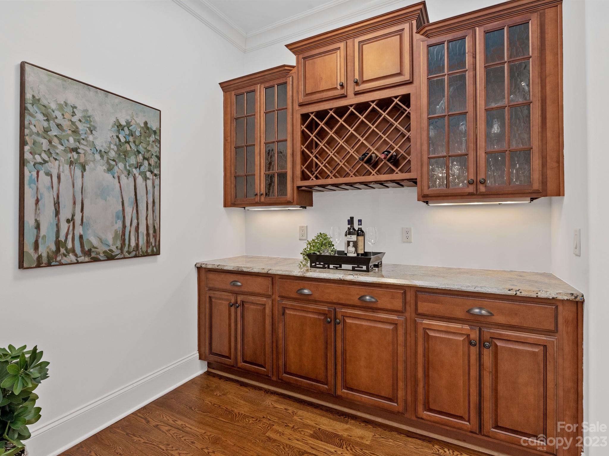 Chatelaine - Residential