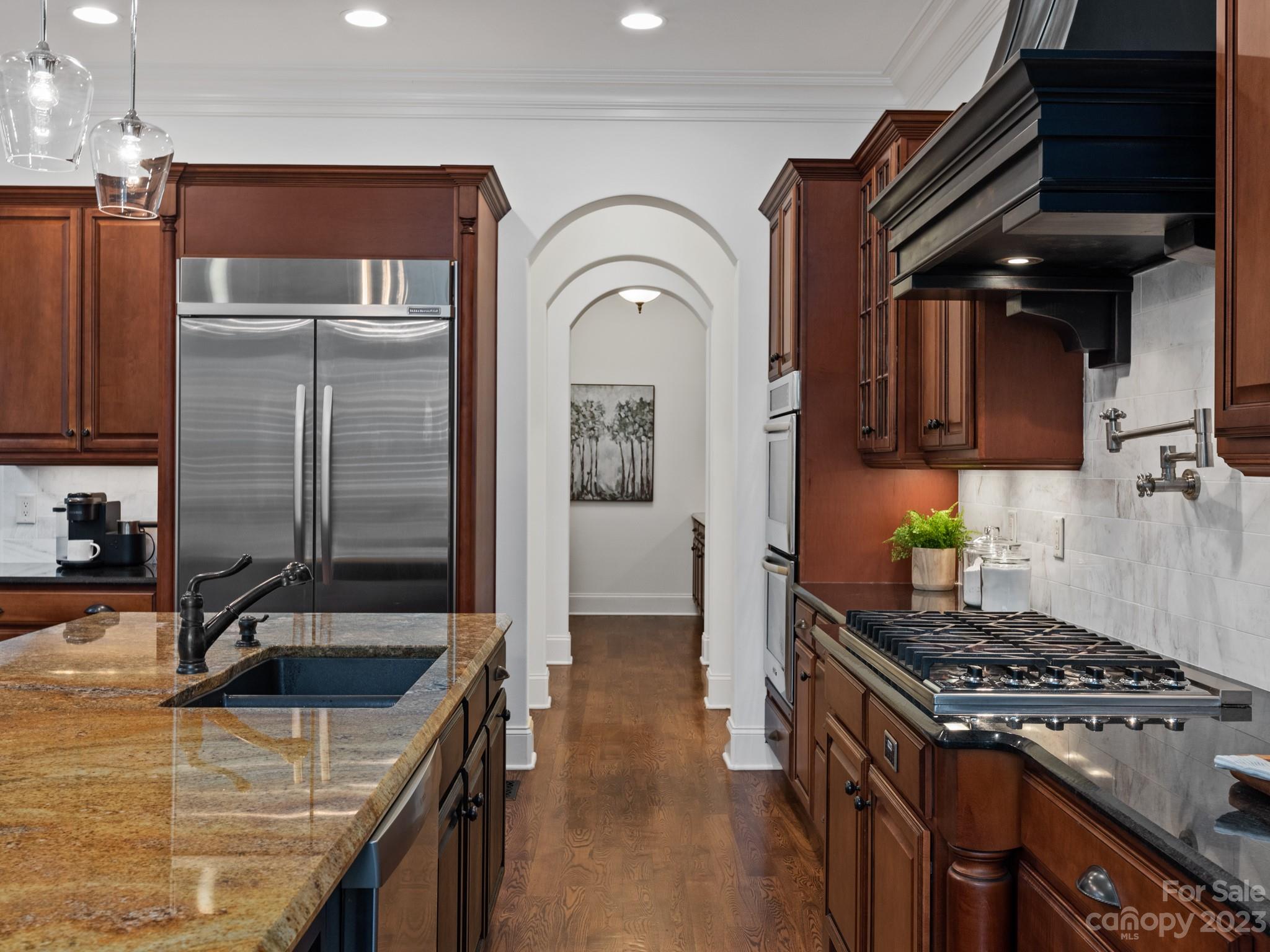 Chatelaine - Residential