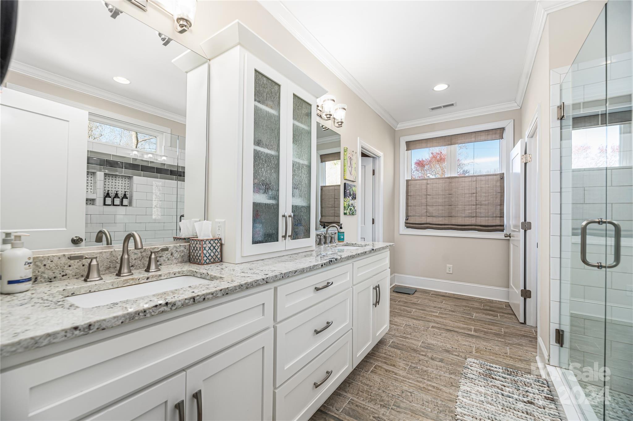 Colony Harbor - Residential