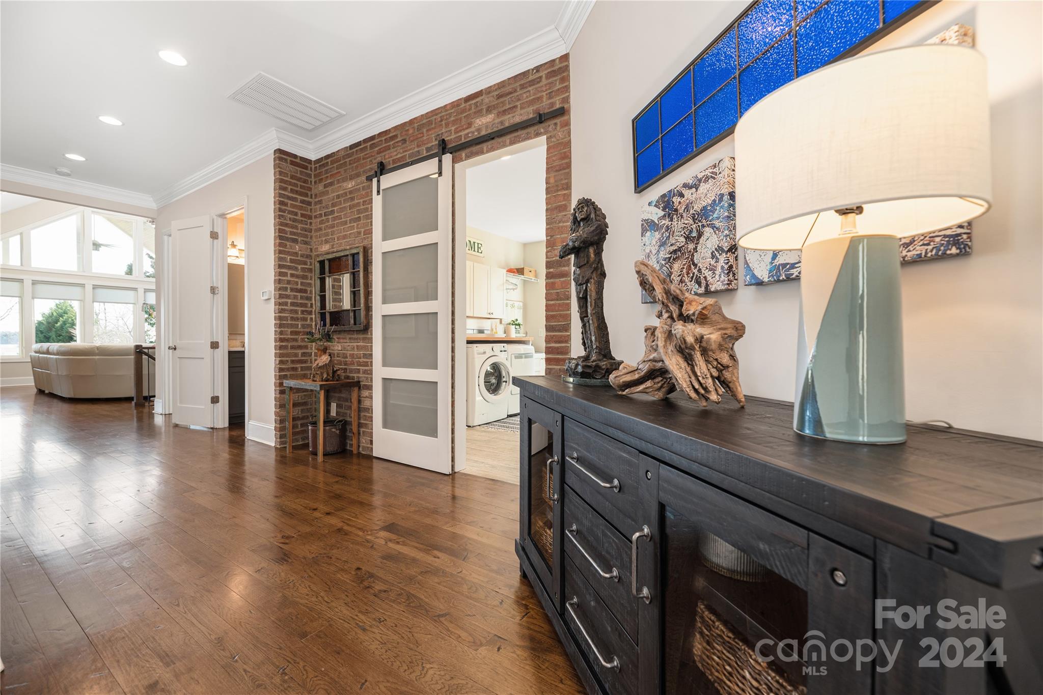 Colony Harbor - Residential