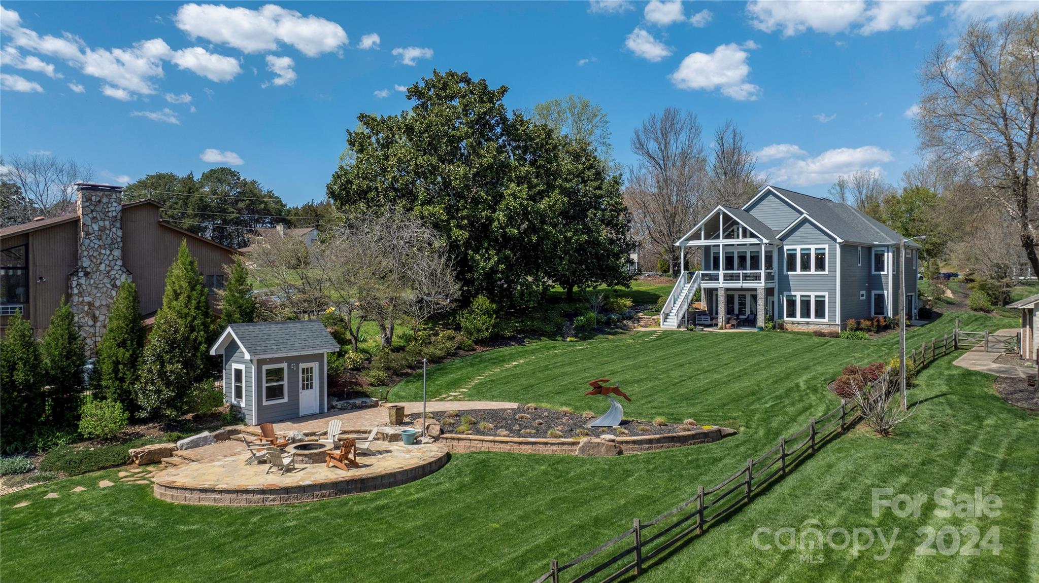 Colony Harbor - Residential